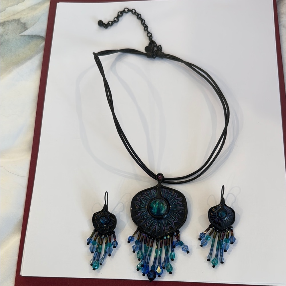 Elegant Black and Blue Jewelry Set